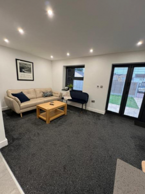 The Homely Retreat Spacious Ground Floor Flat Near Oxford City Centre, Free Parking
